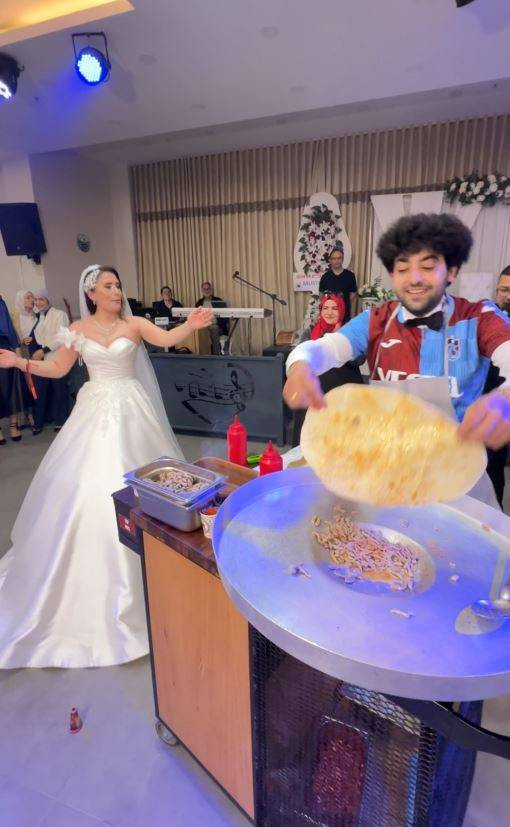 Damat geline pasta yerine tantuni yedirdi. Herkes şaştı kaldı - Resim: 9